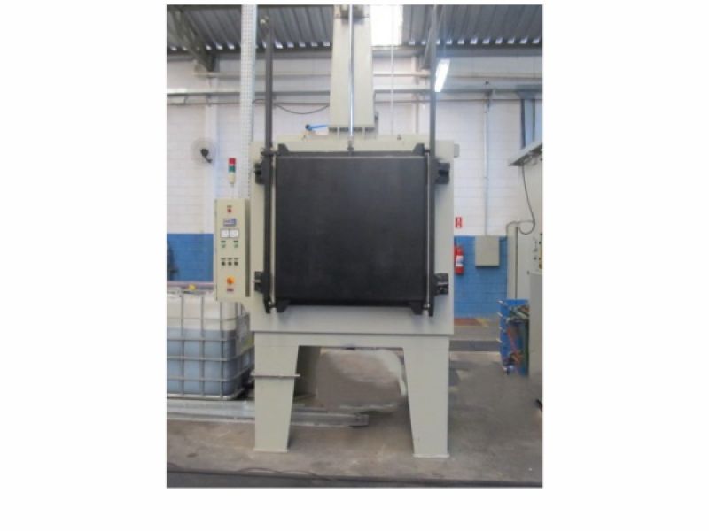 Foto 3 da clínica Fornos Câmara de Revenimento e Fornos Câmara de Recozimento APK - Fornos e Estufas Industriais, Reformas e Manutenções